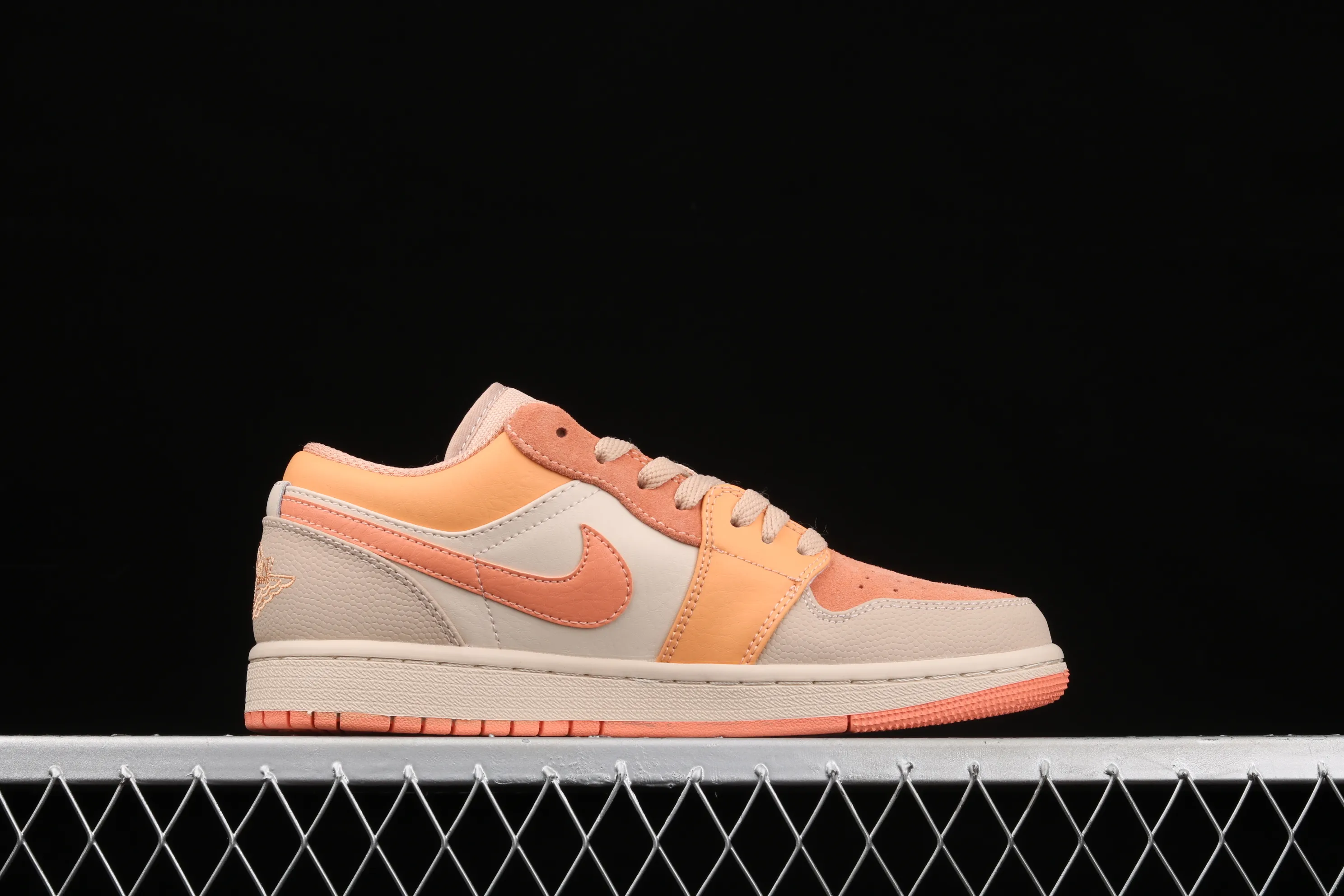 All categories Air Jordan Jordan series basketball shoes Air Jordan 1 Low Air Jordan 1 Low AJ1 Joe 1 orange and pink stitching low-top versatile casual sports sneakers DH4271-800